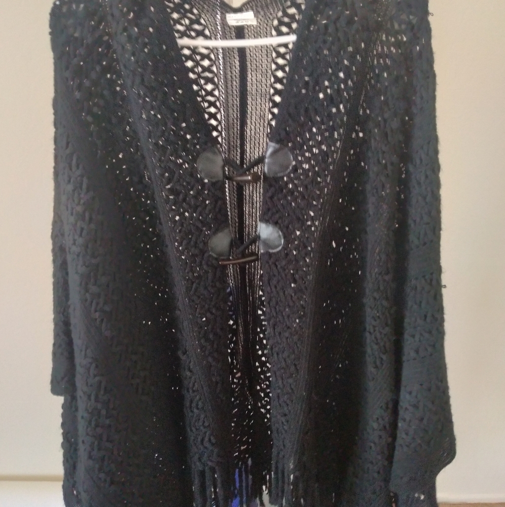 Knit cape/Pancho